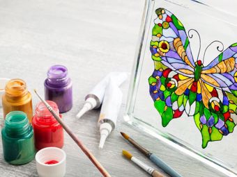 Maľovanie obrázkov na okná: tipy na tvorenie s deťmi