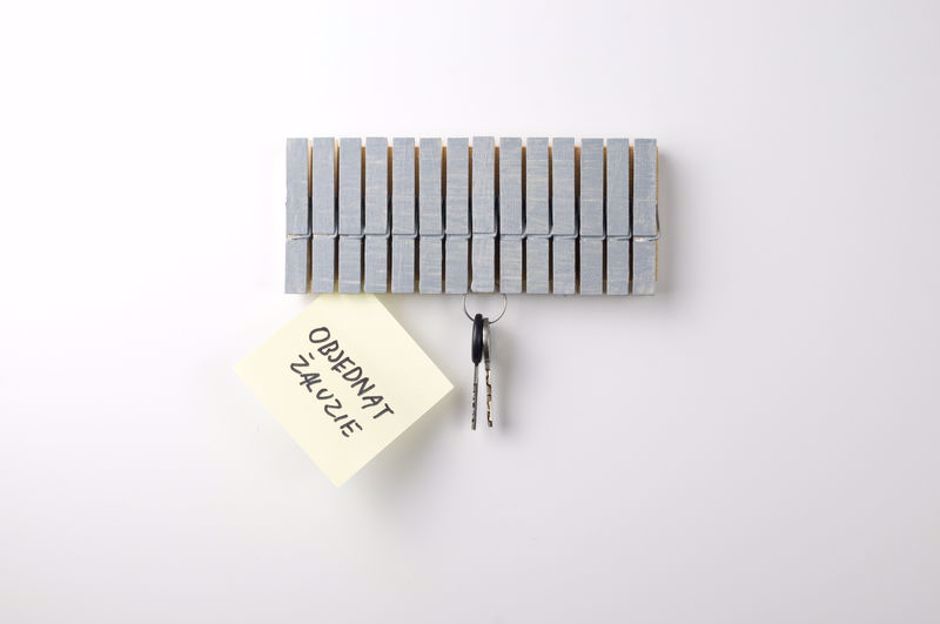 Vyrobte si jednoduchý a štýlový držiak na odkazy aj kľúče!