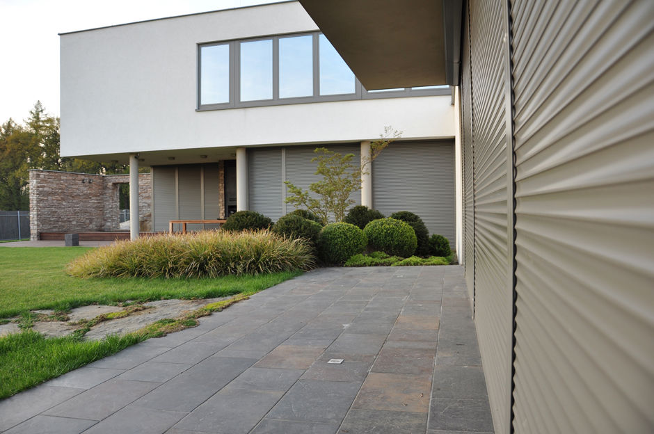 Investícia do budúcnosti: Prečo sa oplatí zaobstarať tienenie v zime