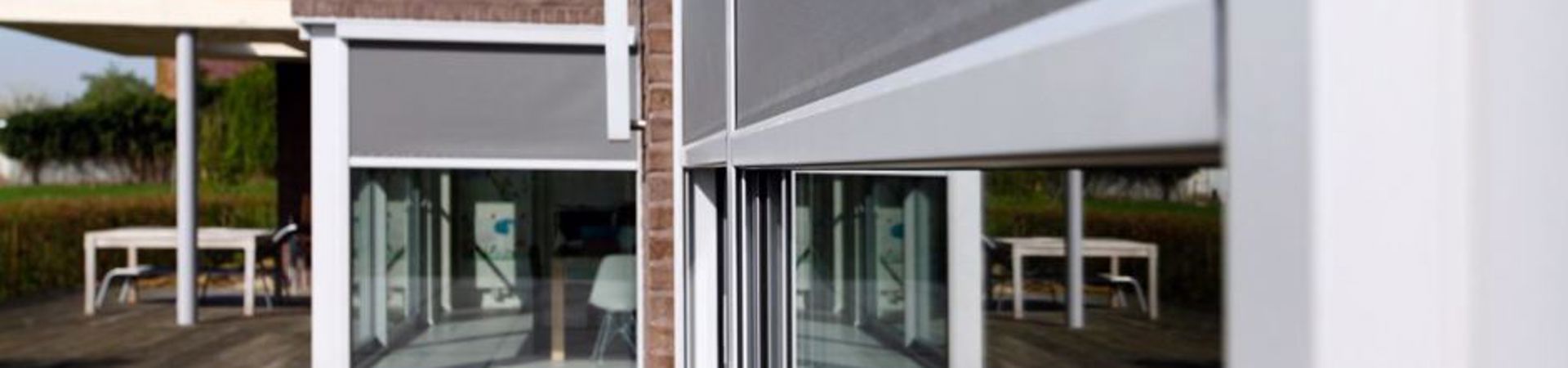 Ako najlepšie zatieniť balkón alebo lodžiu?