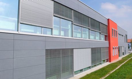 Špeciálne vyhotovenie vonkajších žalúzií