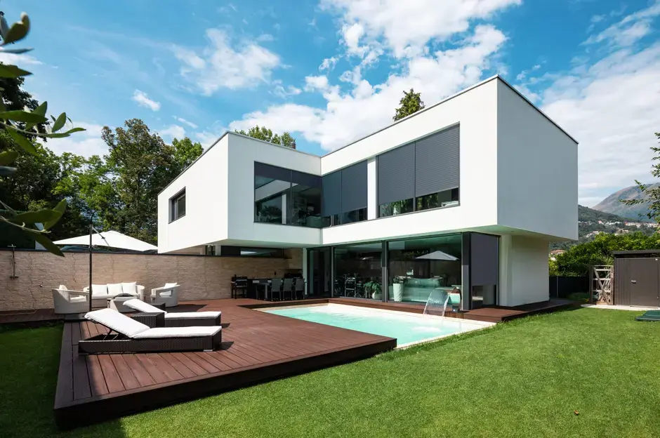 Predokenné rolety a bezpečnosť: Ochrana pred zlodejmi